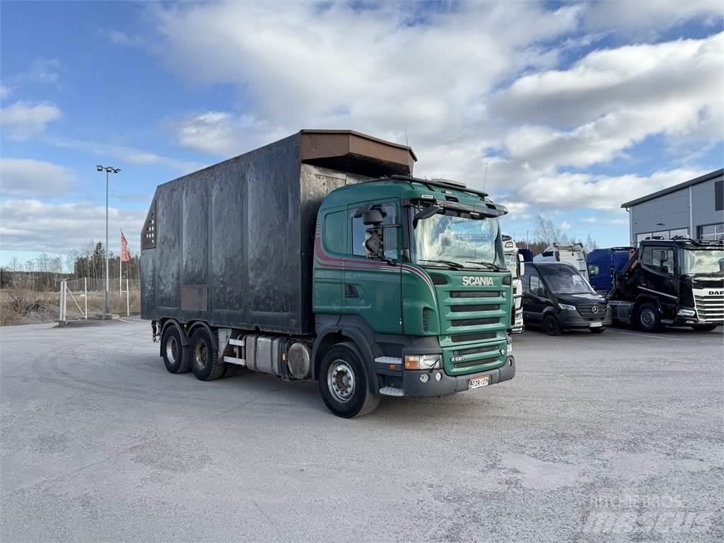 Scania R620 6X4 キャブ付きシャーシ
