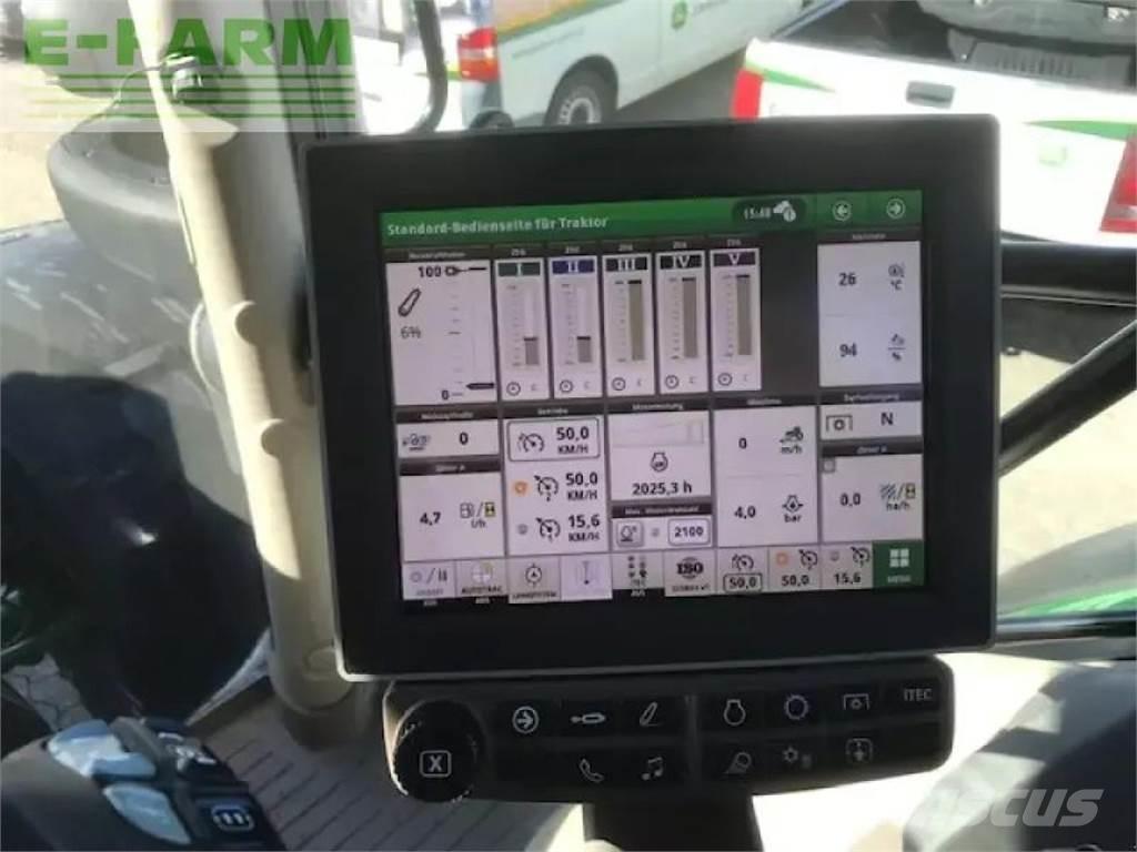 John Deere 6215r トラクター