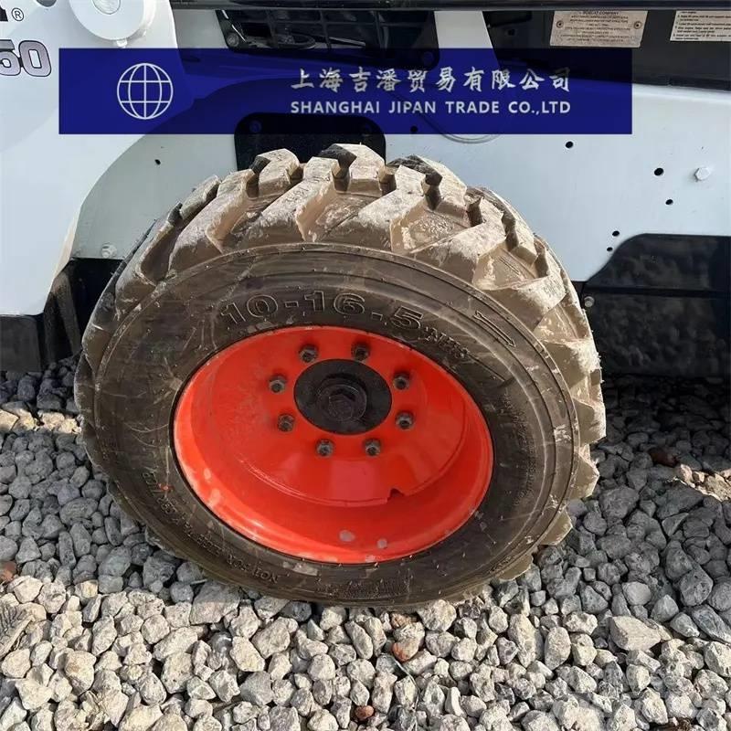 Bobcat S 450 スキッドステアローダー