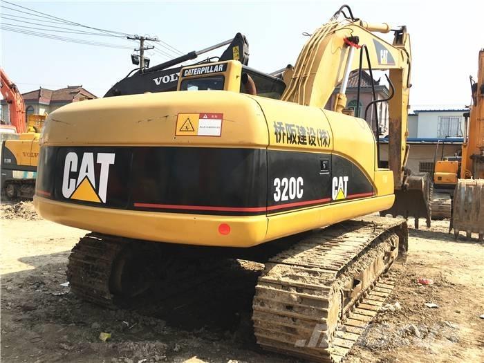 CAT 320 C 大型油圧ショベル12t以上（パワーショベル・ユンボ）
