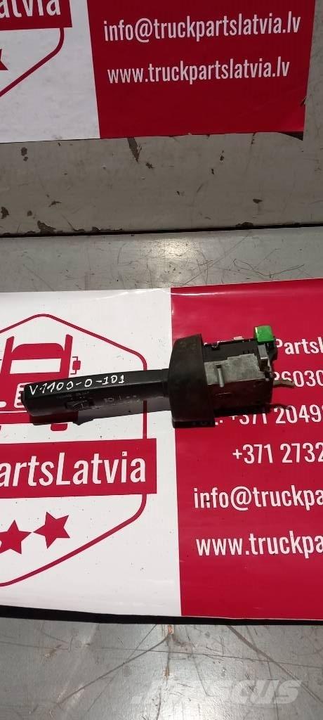 Volvo FH 12.   3944025 キャビン及び内装