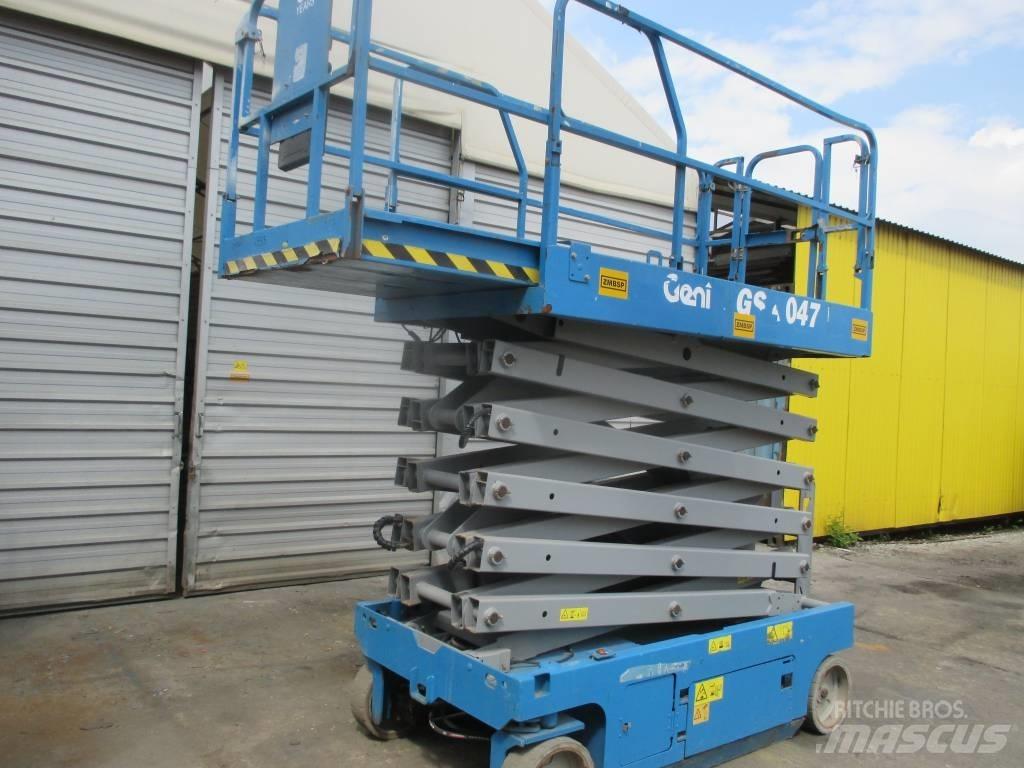 Genie GS 4047 シザースリフト