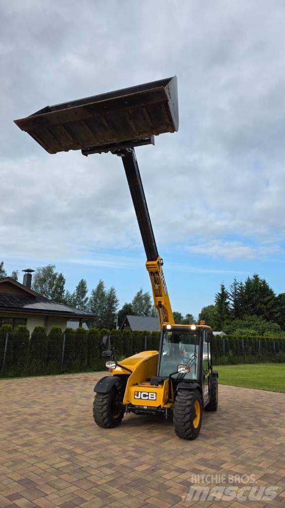 JCB 535-60 テレスコーピックハンドラー