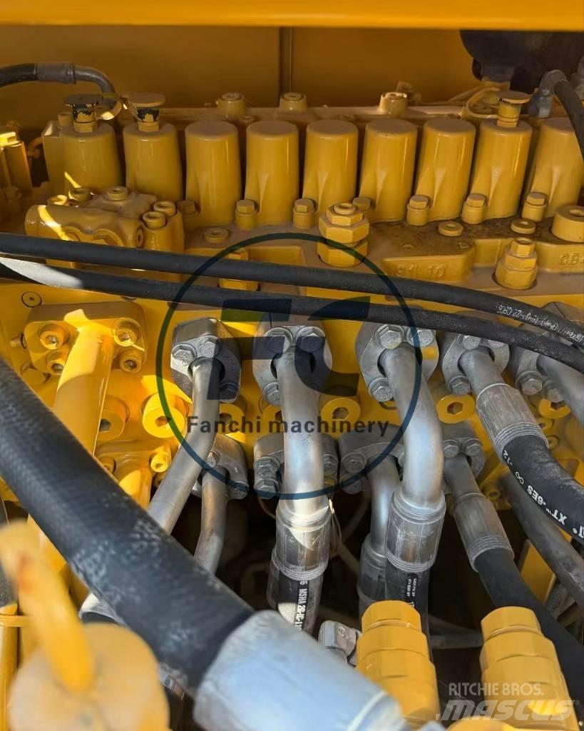 CAT 330 大型油圧ショベル12t以上（パワーショベル・ユンボ）