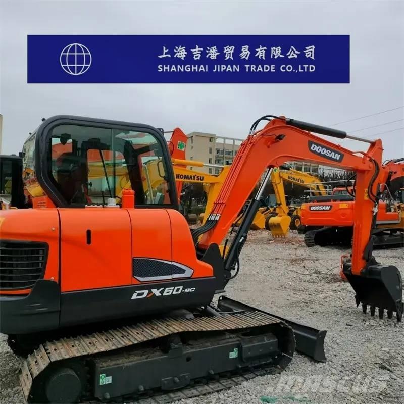 Doosan DX 60-9C ミニ油圧ショベル 7t以下（ミニユンボ・ミニディガー）