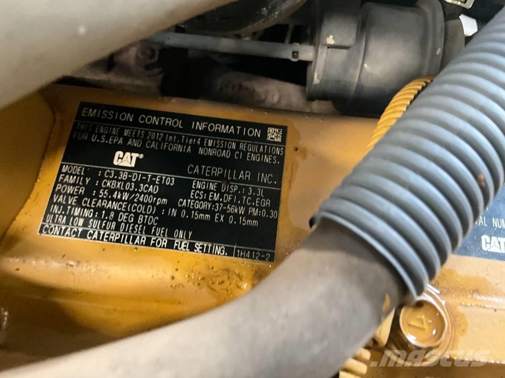 CAT 907 H 2 ホイールローダー・タイヤショベル