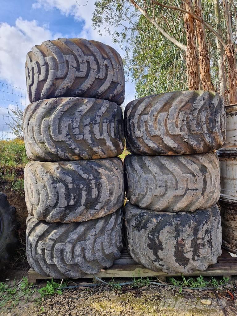 Nokian 710/45 26.5 タイヤ、ホイル、リム