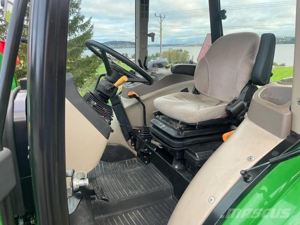 John Deere 5050E トラクター
