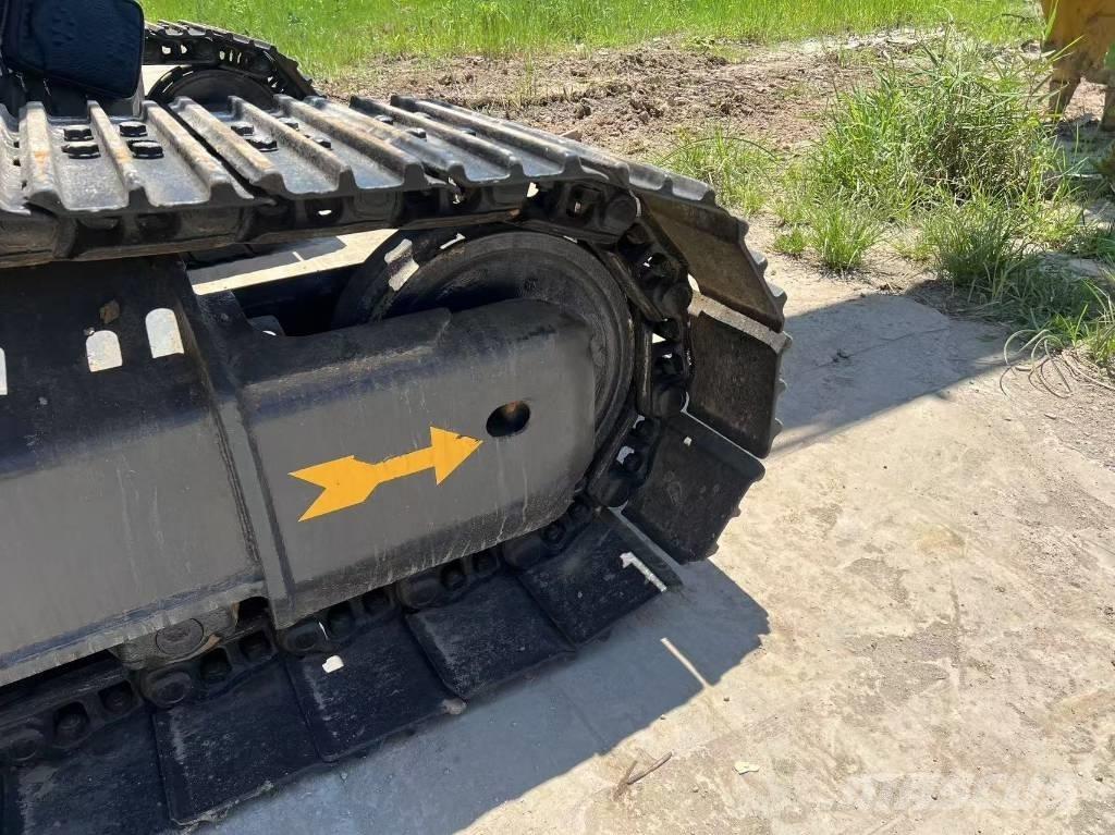 Komatsu PC 220 大型油圧ショベル12t以上（パワーショベル・ユンボ）