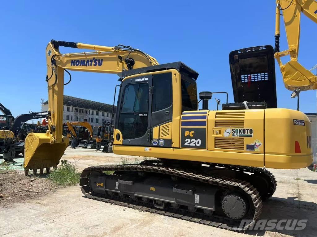 Komatsu PC 220 大型油圧ショベル12t以上（パワーショベル・ユンボ）