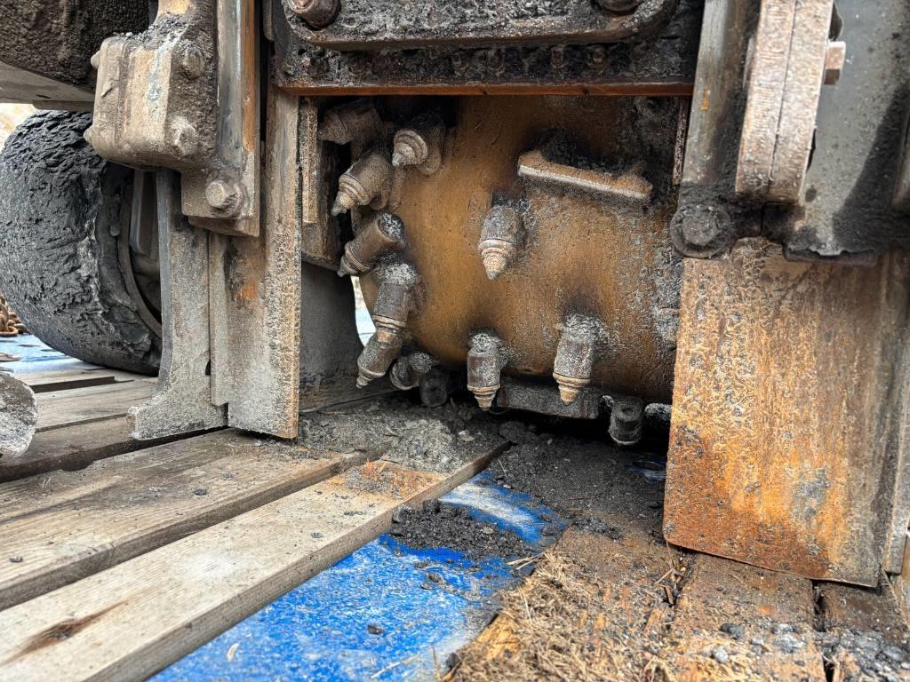 Wirtgen W 60 Ri アスファルトコールドミリングマシーン
