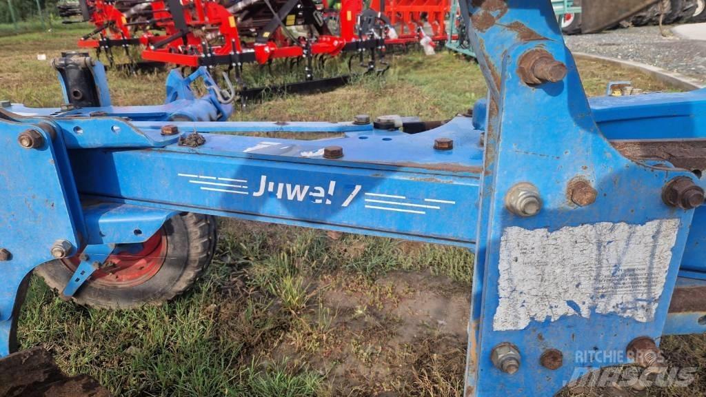 Lemken Juwel 7 M V T リバーシブルプラウ