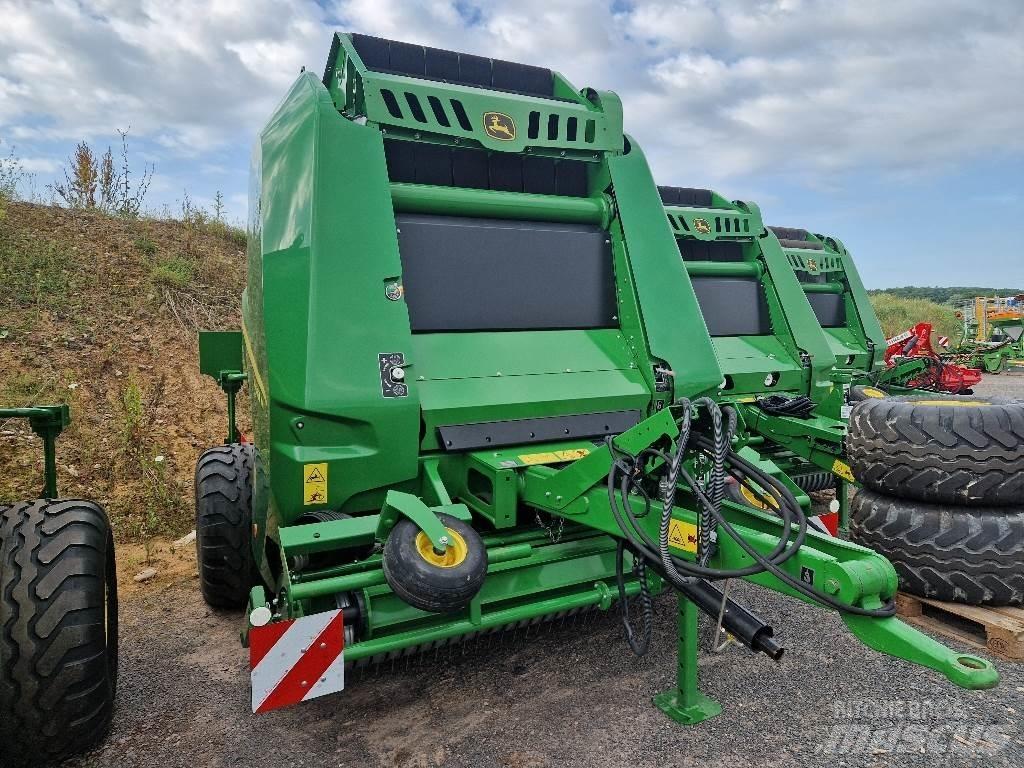 John Deere V461M ラウンドベーラー