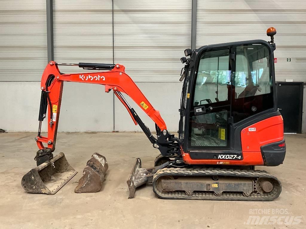Kubota KX 027-4 ミニ油圧ショベル 7t以下（ミニユンボ・ミニディガー）