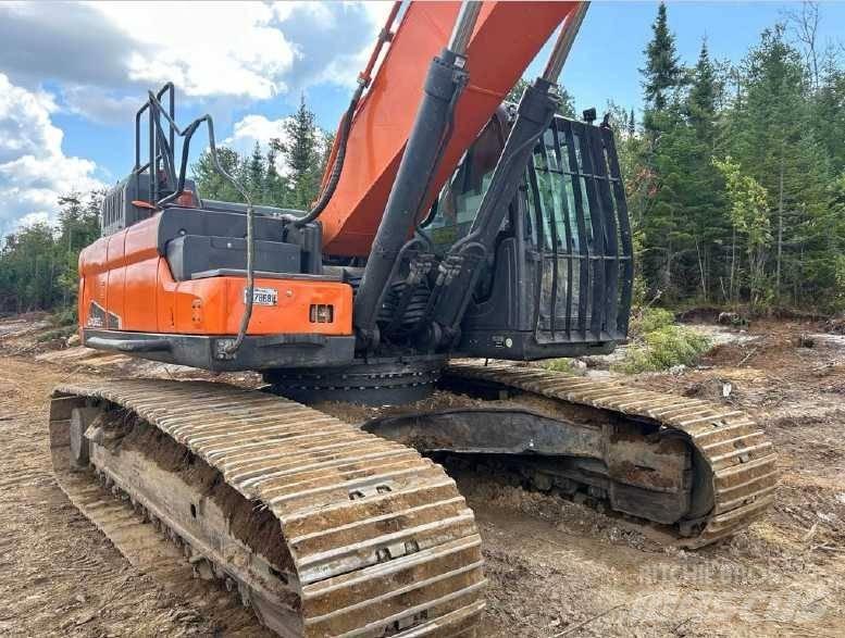 Doosan DX 350 LC 大型油圧ショベル12t以上（パワーショベル・ユンボ）