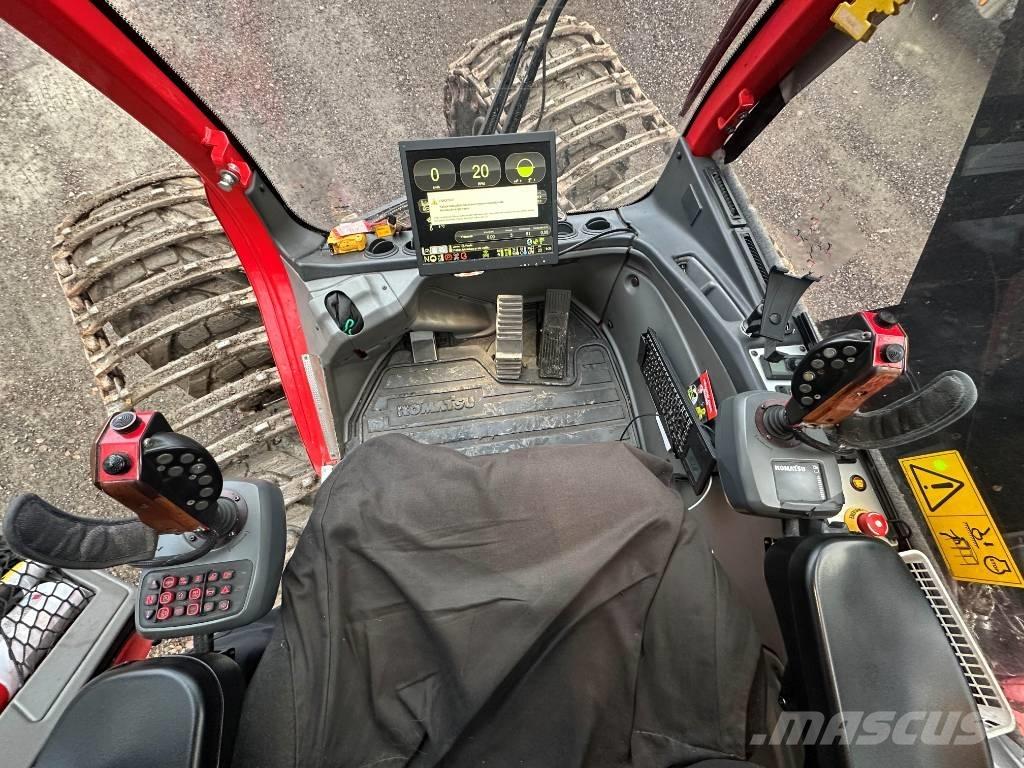 Komatsu 911 ハーベスター