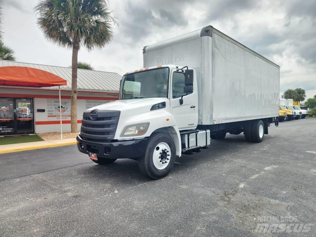 Hino 268 ボックスボディー、ウイング、箱車