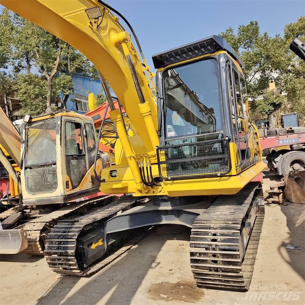 Komatsu PC 130 LC-7 大型油圧ショベル12t以上（パワーショベル・ユンボ）