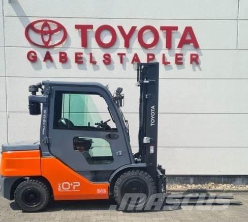Toyota 52-8FDJF35 ディーゼル・軽油