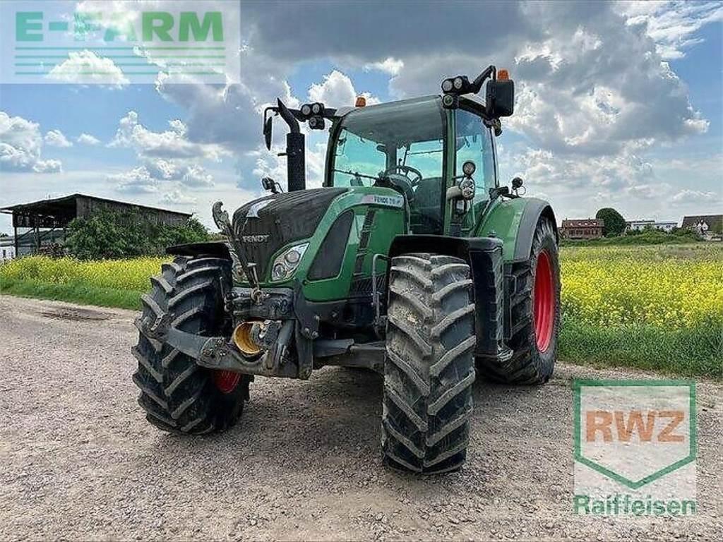 Fendt 718 vario トラクター