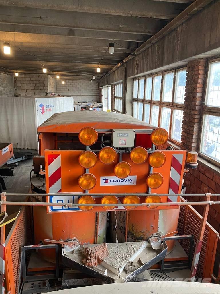 Avia D 90 EL その他トラック