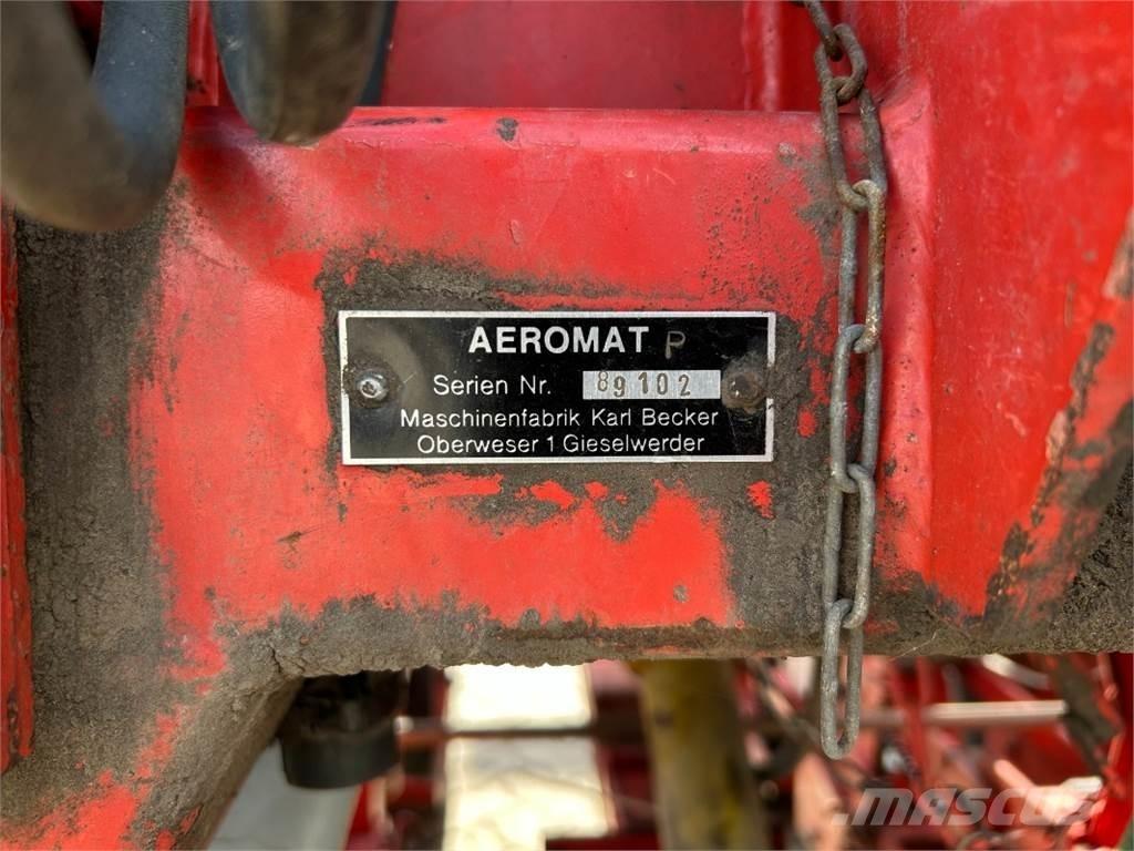 Becker Aeromat 6 種蒔き機械