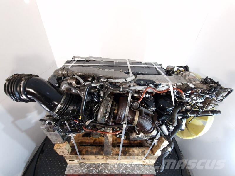 MAN D2676 LF25 エンジン