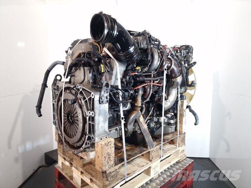 MAN D2676 LF25 エンジン