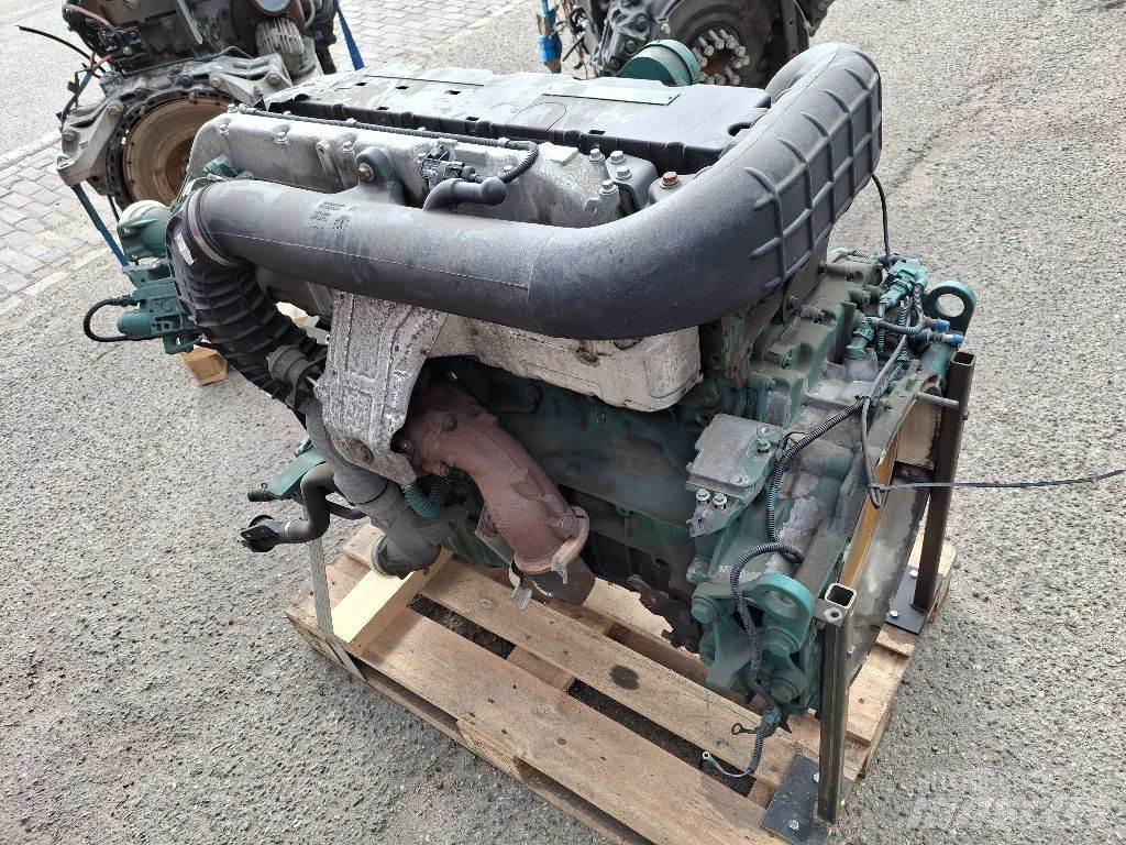 Volvo D7F エンジン