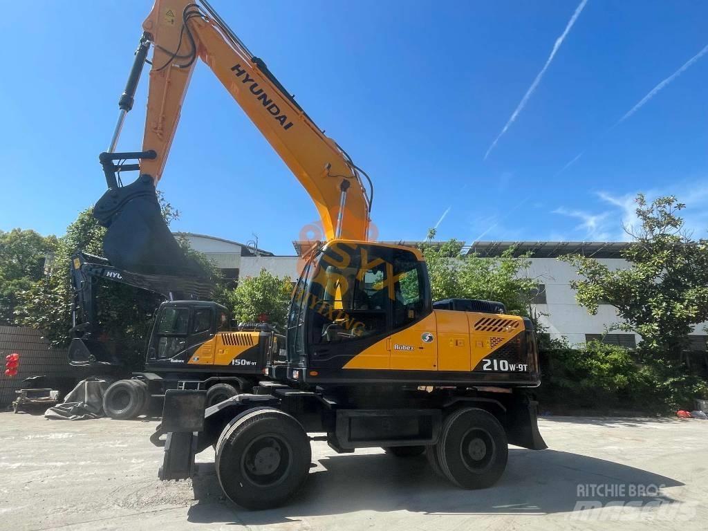 Hyundai Robex 210W-9 ホイール式油圧ショベル（パワーショベル・ユンボ・バックホー）