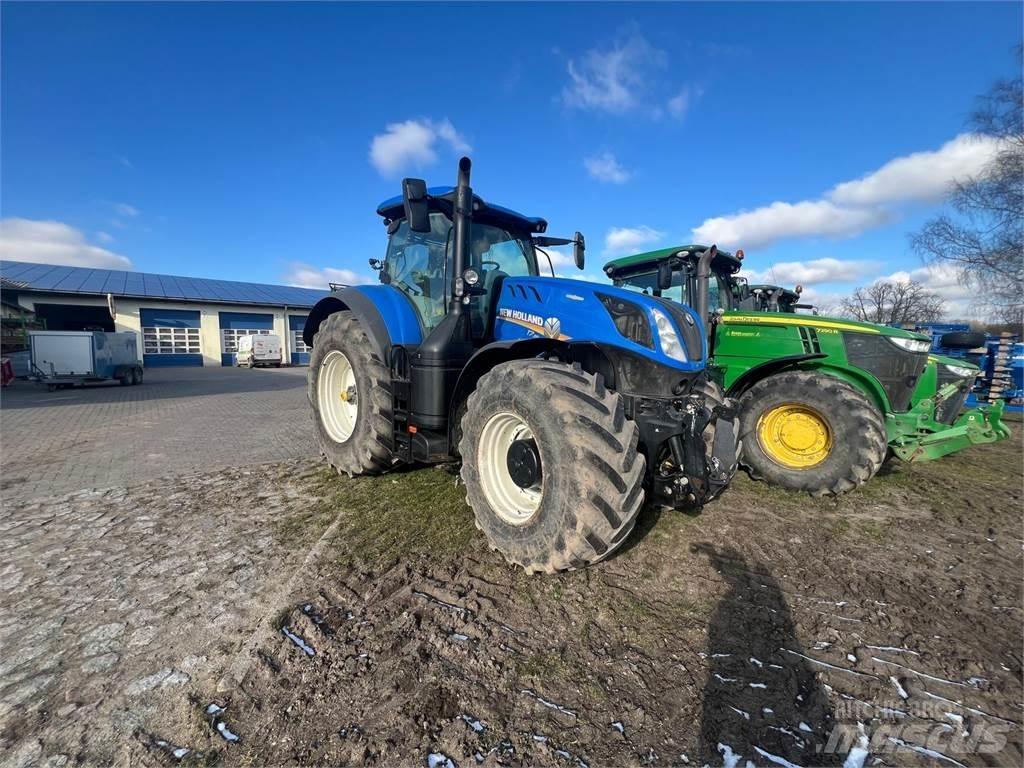 New Holland T7.315 トラクター