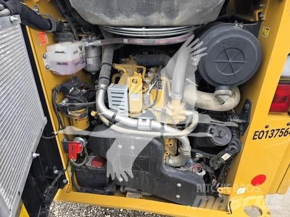 CAT 259D3 スキッドステアローダー