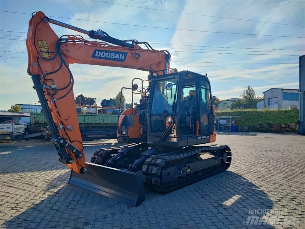 Doosan DX140LCR-7 大型油圧ショベル12t以上（パワーショベル・ユンボ）