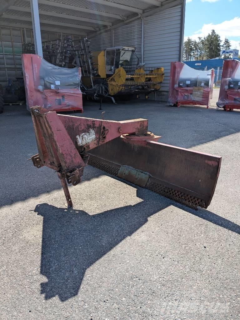 VM 300 J 道路用レーキ
