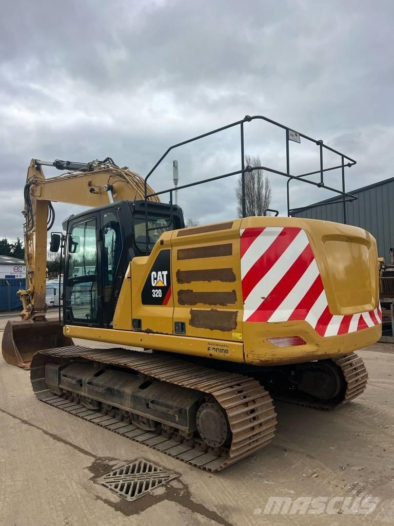 CAT 320 大型油圧ショベル12t以上（パワーショベル・ユンボ）