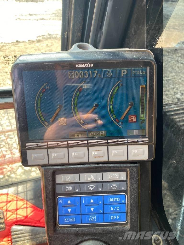 Komatsu PC 200-8 大型油圧ショベル12t以上（パワーショベル・ユンボ）