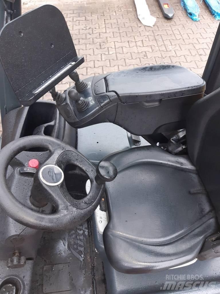 Linde E 12 バッテリーフォークリフト