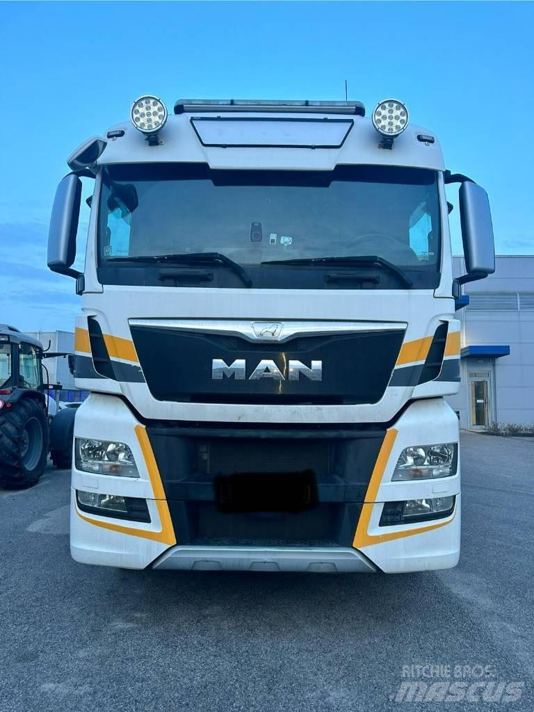 MAN TGX 26.560 ダンプ