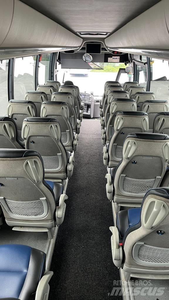 Volvo 9700HD B11R 観光バス