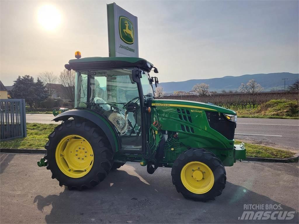 John Deere 5075GN トラクター