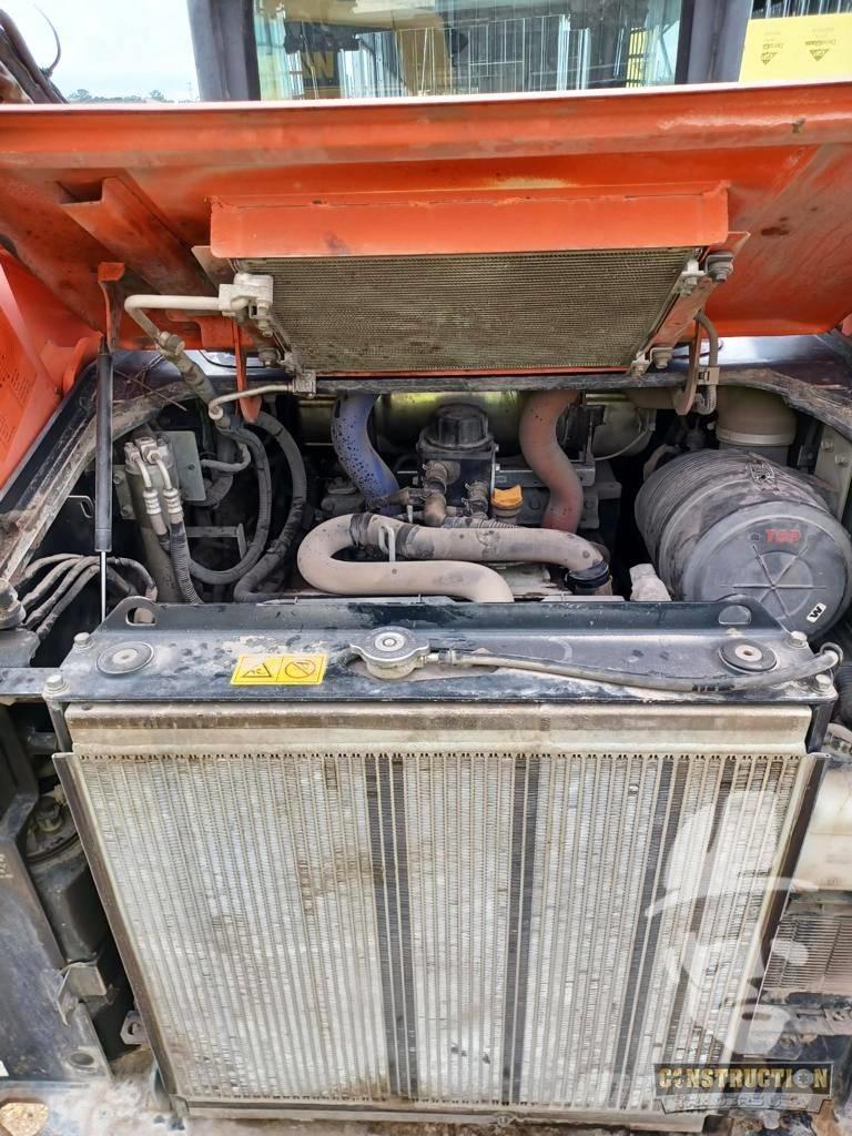 Kubota SVL 95-2 S スキッドステアローダー