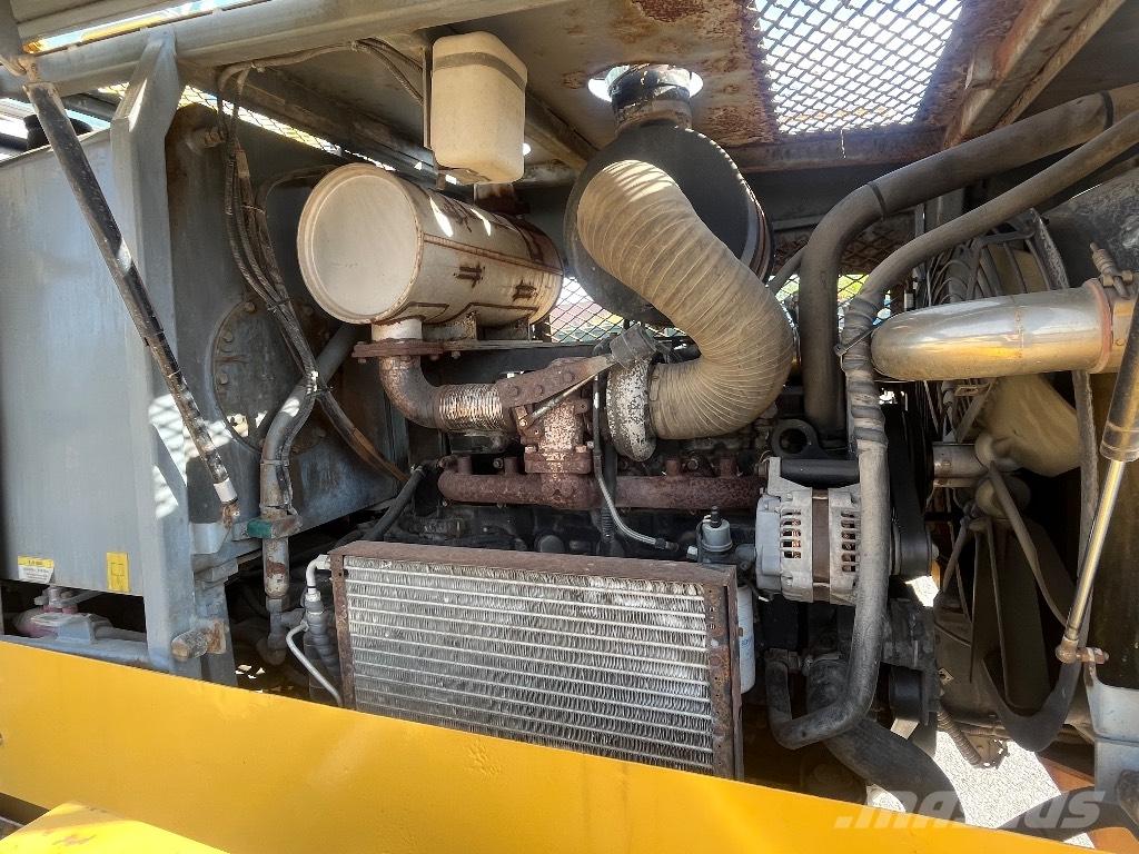 Sany PQ 190 III A モーターグレーダー