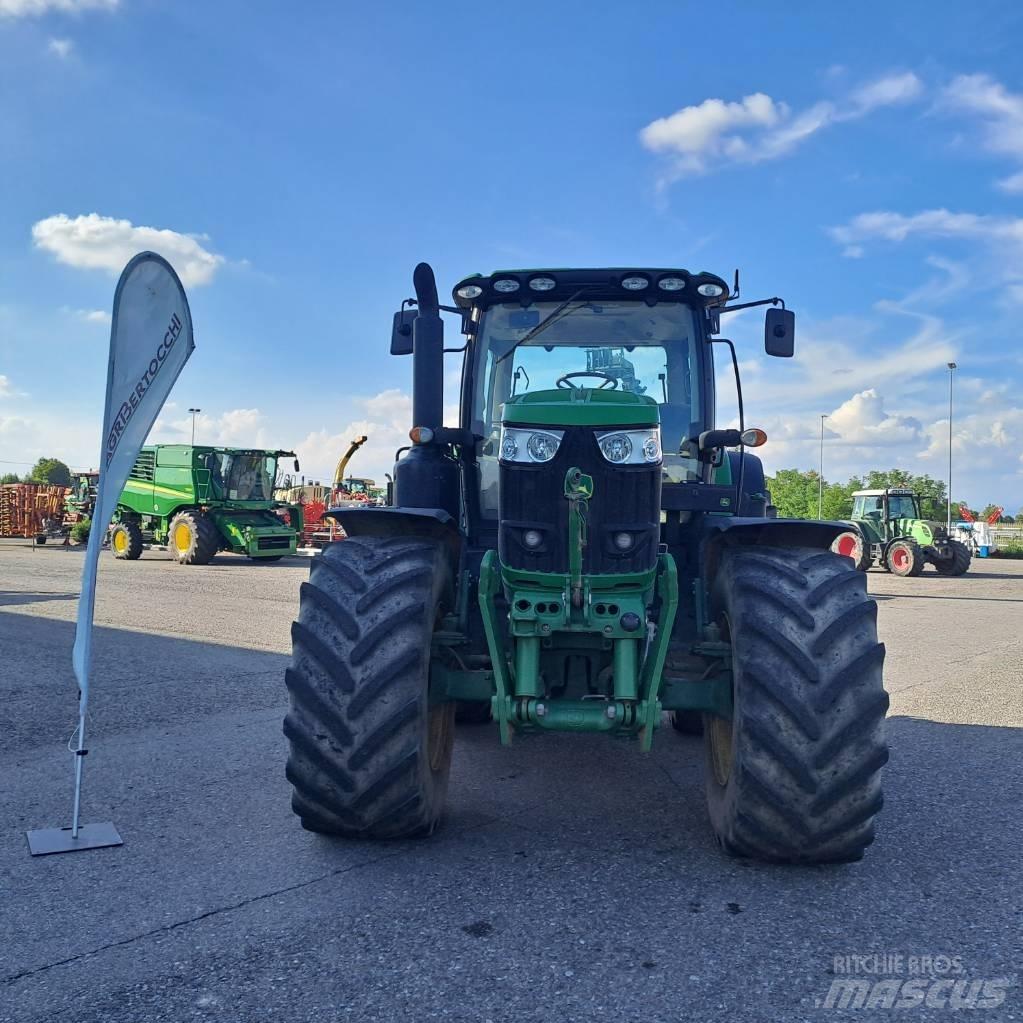 John Deere 6175 R トラクター