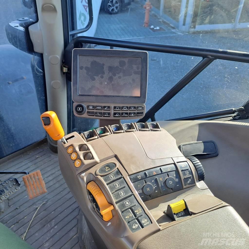 John Deere 6175 R トラクター