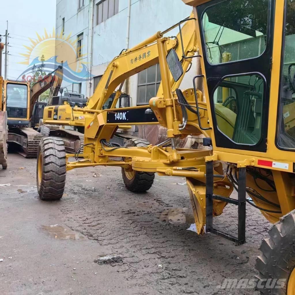CAT 140 K モーターグレーダー
