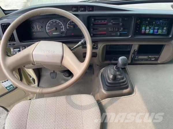 Toyota Coaster Bus マイクロバス
