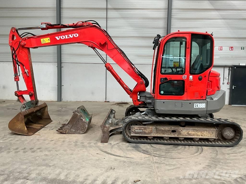 Volvo ECR 88 D 中型油圧ショベル 7ｔ-12ｔ（ユンボ・パワーショベル・バックホー）