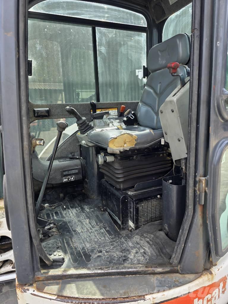 Bobcat 430 AG ミニ油圧ショベル 7t以下（ミニユンボ・ミニディガー）