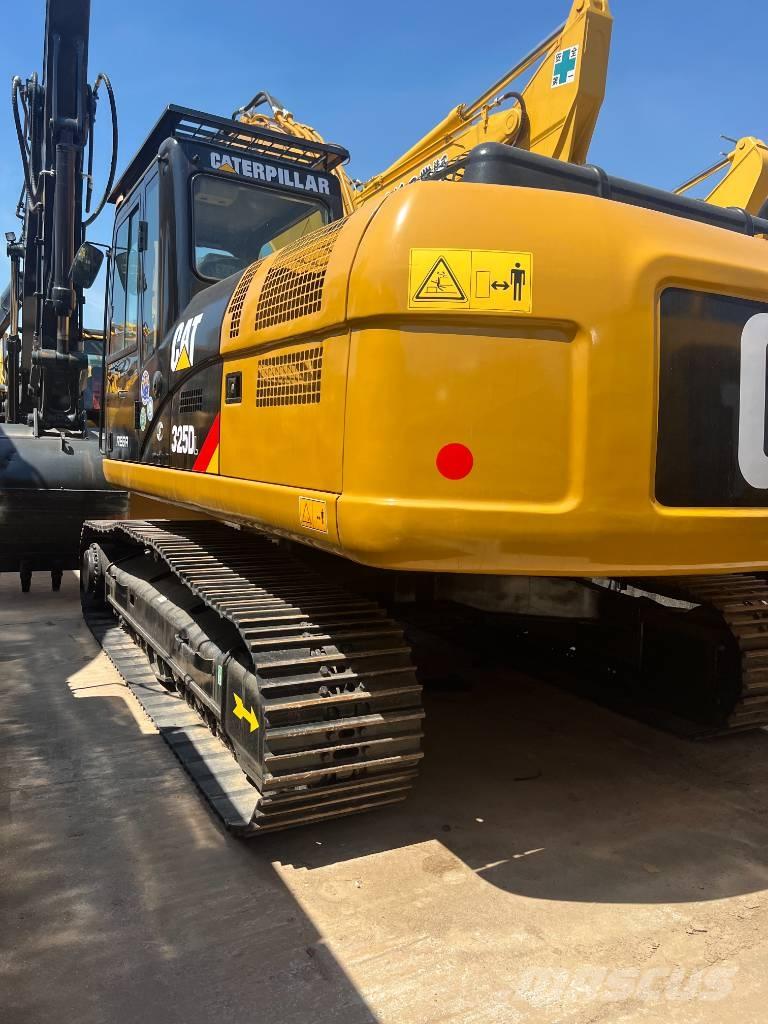 CAT 325D 大型油圧ショベル12t以上（パワーショベル・ユンボ）