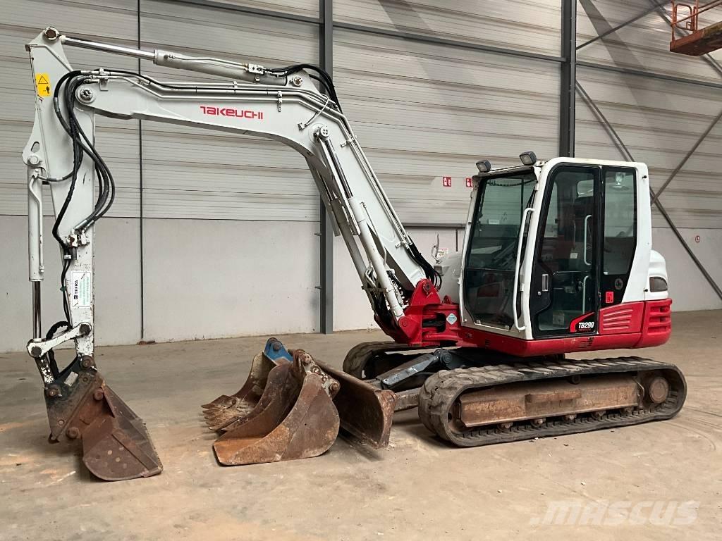 Takeuchi TB 290 中型油圧ショベル 7ｔ-12ｔ（ユンボ・パワーショベル・バックホー）